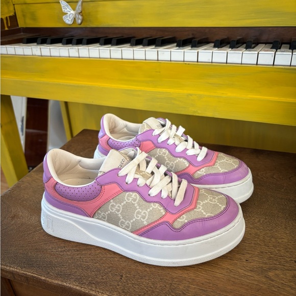 Gucci Pink & Lilac Platform Low-Top Sneaker - Picture 4 of 14